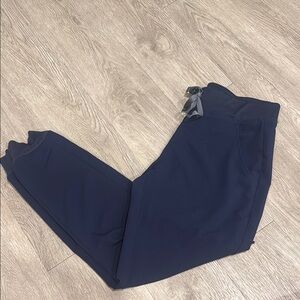 Figs Zamora joggers 🏥🚑